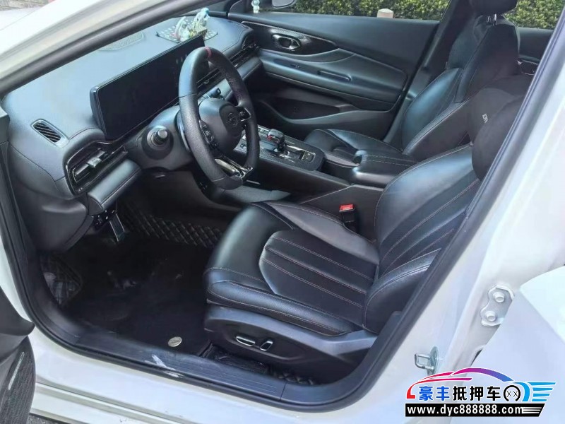 24年传祺影豹轿车抵押车出售