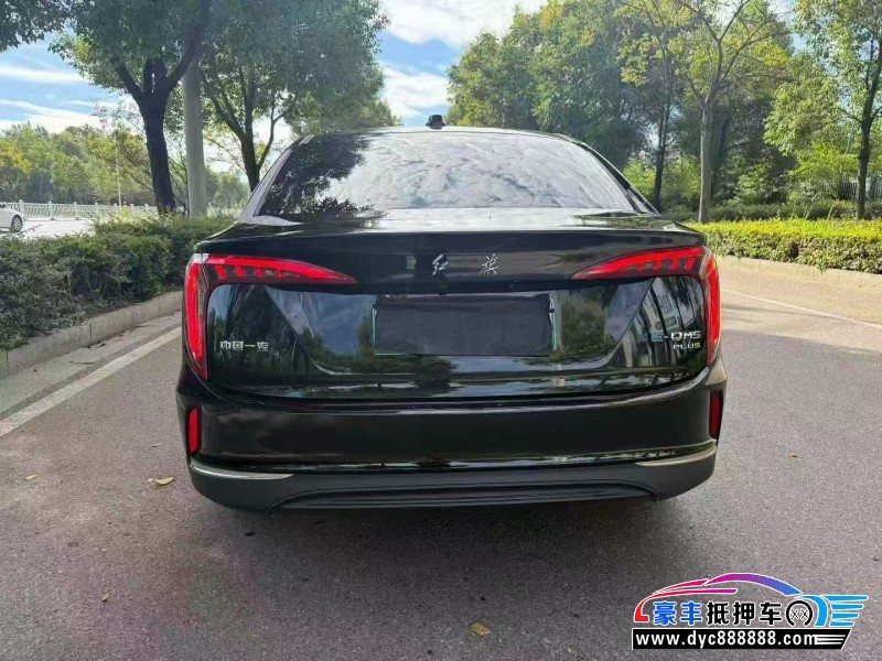 23年红旗EQM5轿车抵押车出售