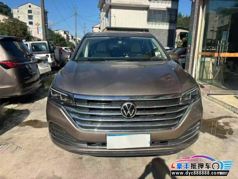 21年大众蔚然轿车抵押车出售