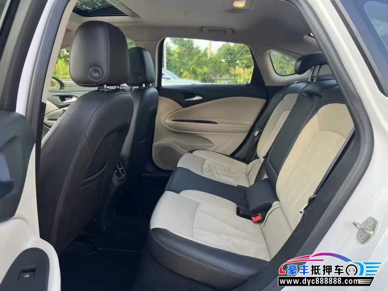 19年别克威朗轿车抵押车出售