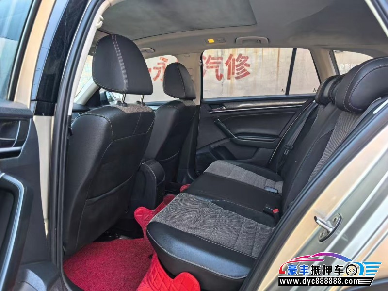 17年大众蔚领轿车抵押车出售