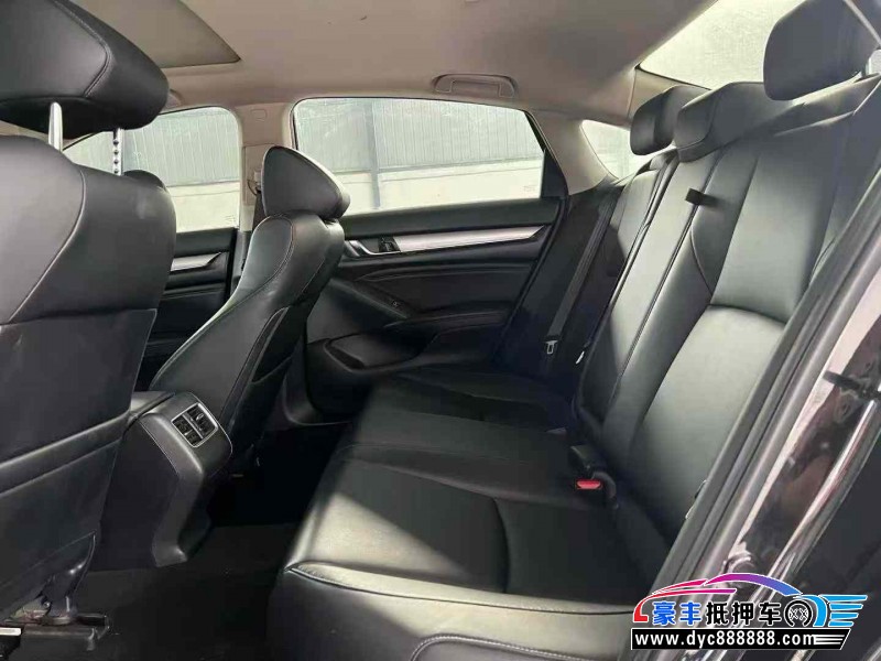 21年本田雅阁轿车抵押车出售