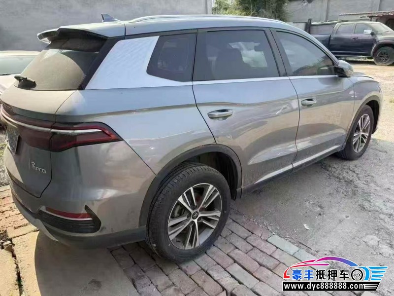 21年比亚迪宋轿车抵押车出售