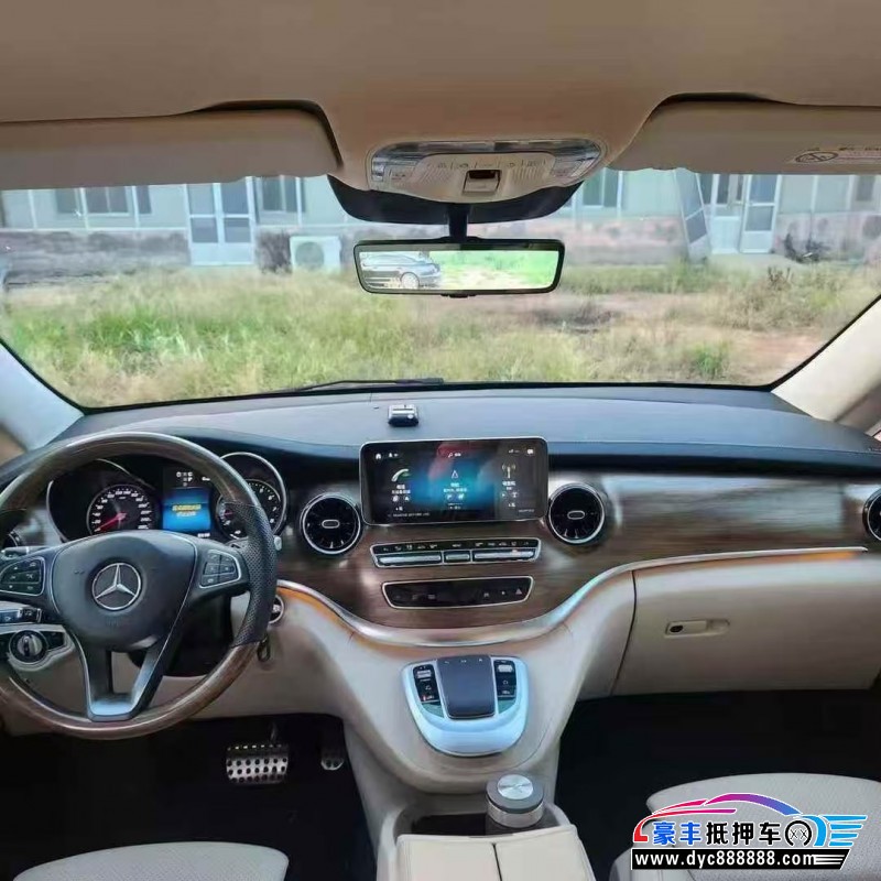 23年奔驰V轿车抵押车出售