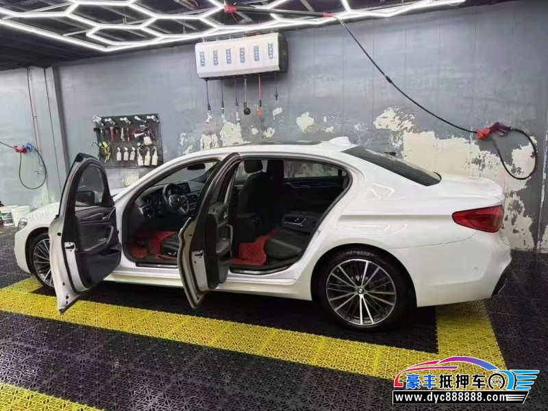 19年宝马5系轿车抵押车出售