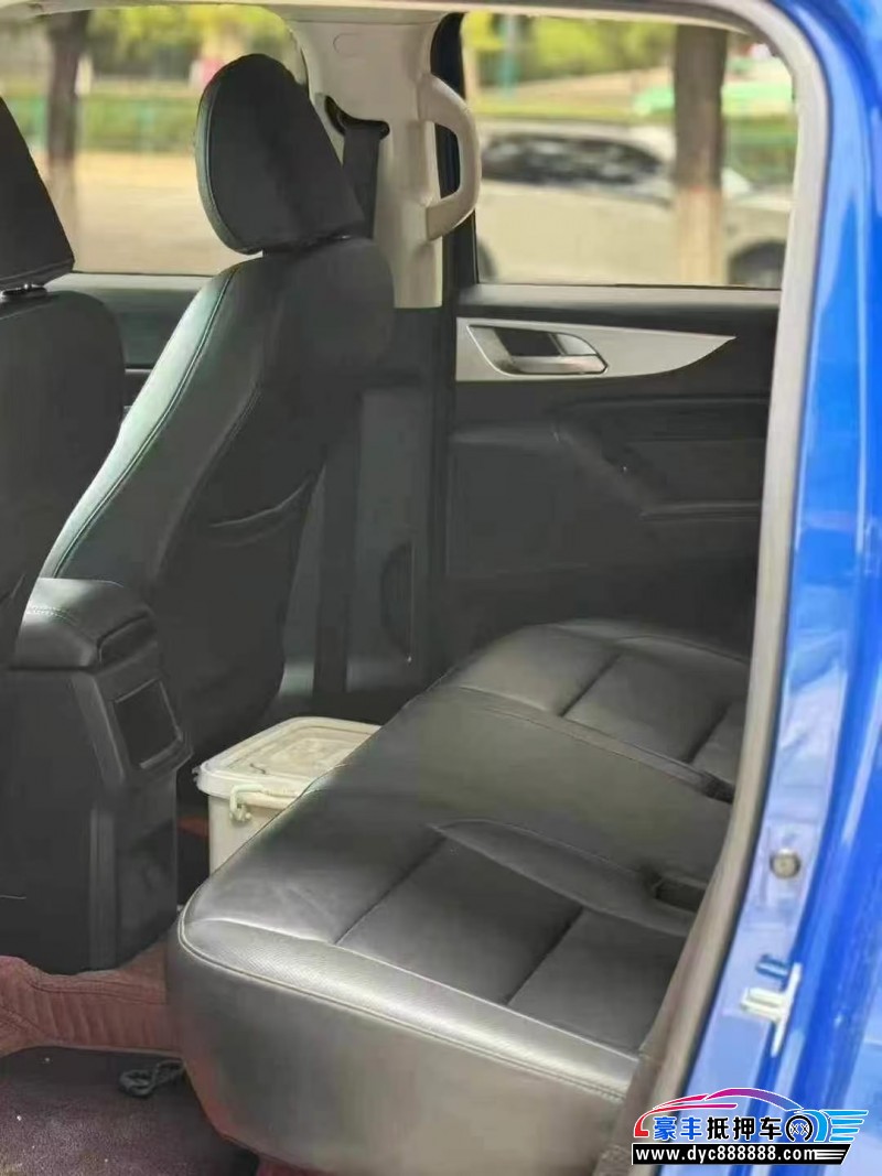 22年长城长城炮轿车抵押车出售