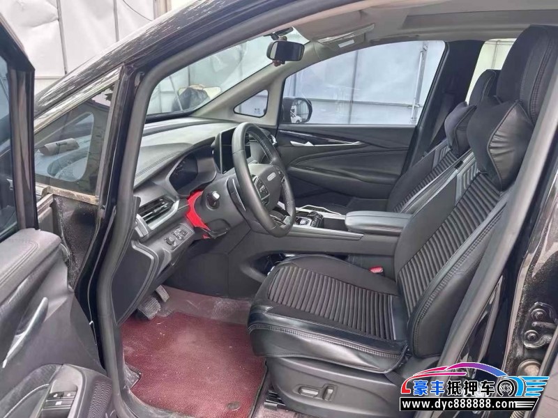 22年上汽大通G50轿车抵押车出售