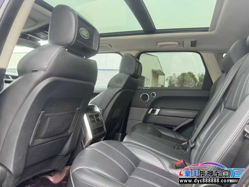 16年路虎揽胜运动轿车抵押车出售