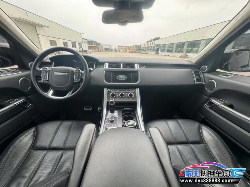 16年路虎揽胜运动轿车抵押车出售