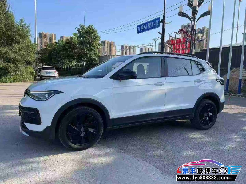 25年大众途岳轿车抵押车出售