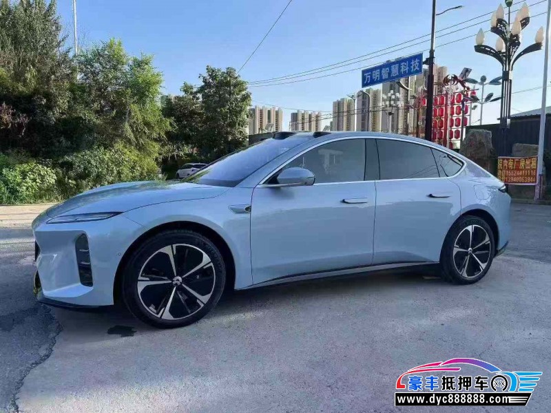 25年蔚来ET5轿车抵押车出售