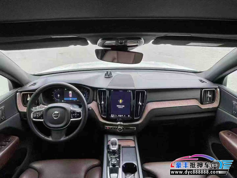 22年沃尔沃XC60轿车抵押车出售