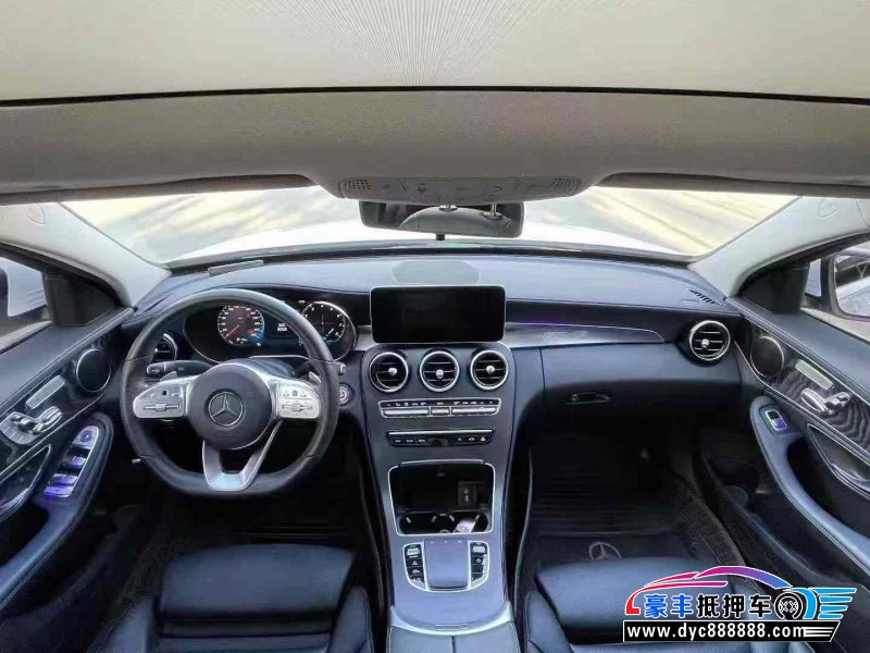 20年奔驰C轿车抵押车出售