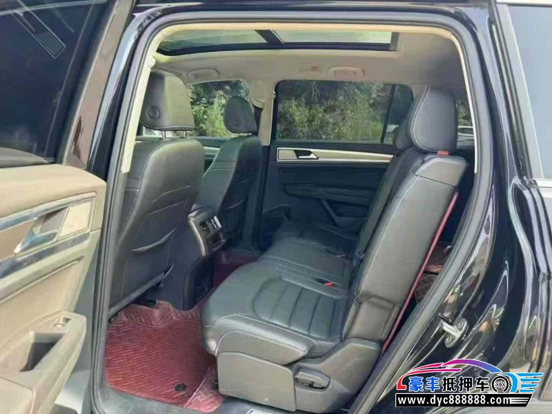 20年大众途昂轿车抵押车出售