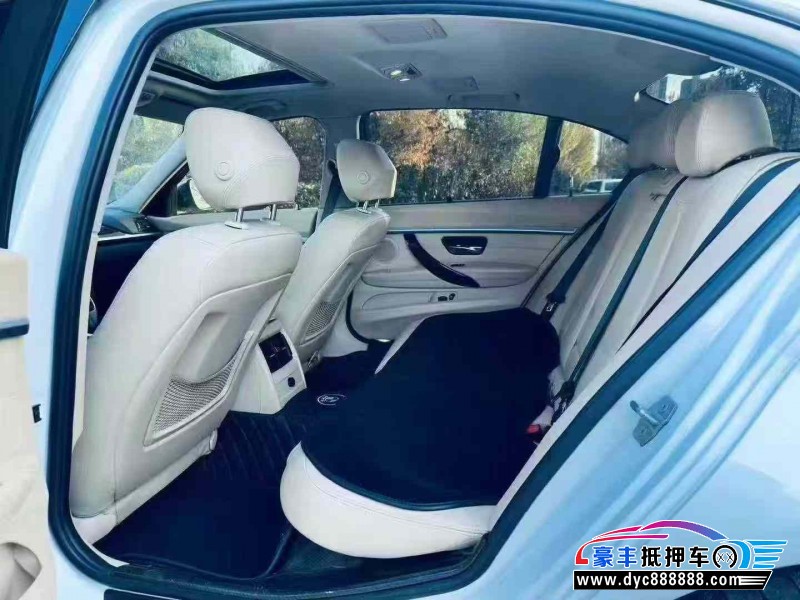 13年宝马3系轿车抵押车出售