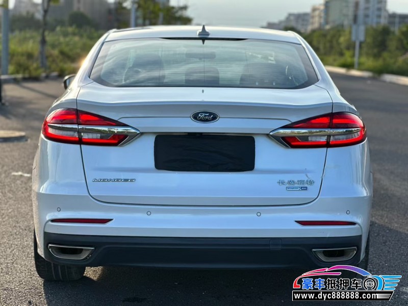 21年福特蒙迪欧轿车抵押车出售