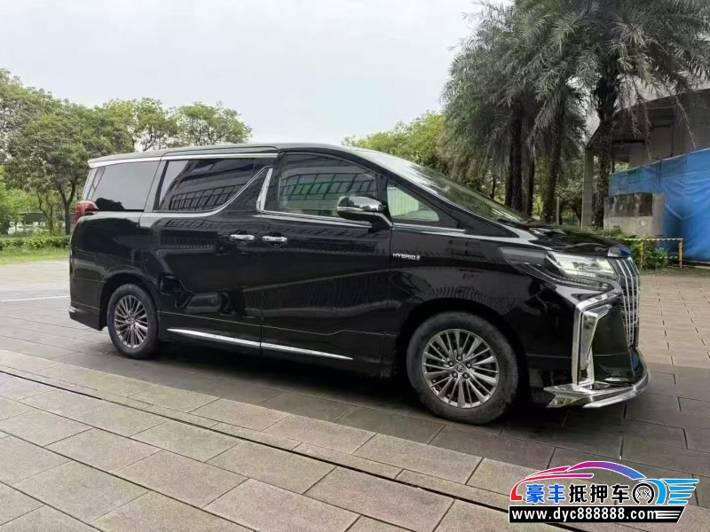 20年丰田埃尔法轿车抵押车出售