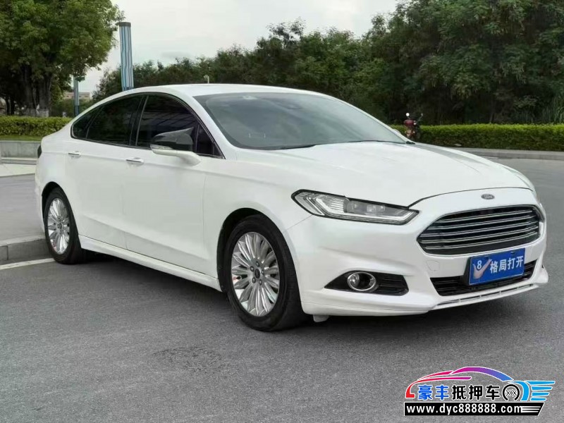 15年福特蒙迪欧轿车抵押车出售