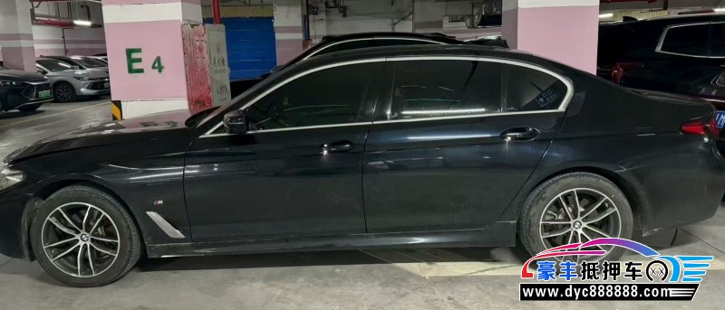 22年宝马5系轿车抵押车出售