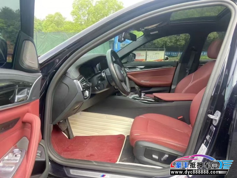 23年宝马5系轿车抵押车出售