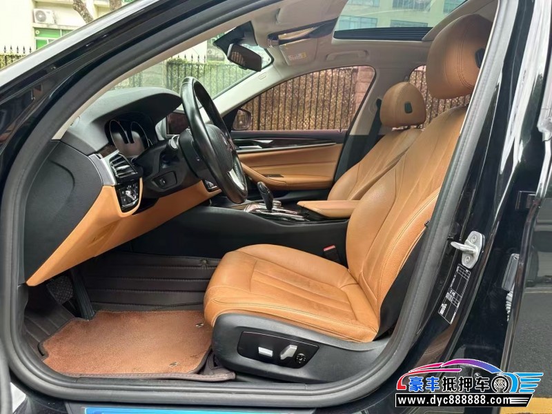 17年宝马5系轿车抵押车出售