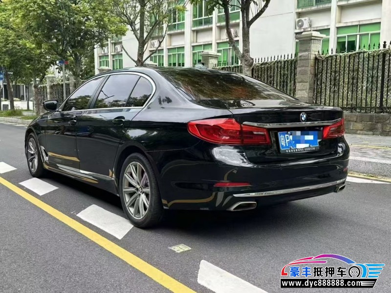 17年宝马5系轿车抵押车出售