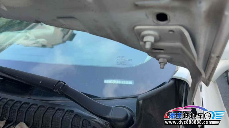 15年福特蒙迪欧轿车抵押车出售