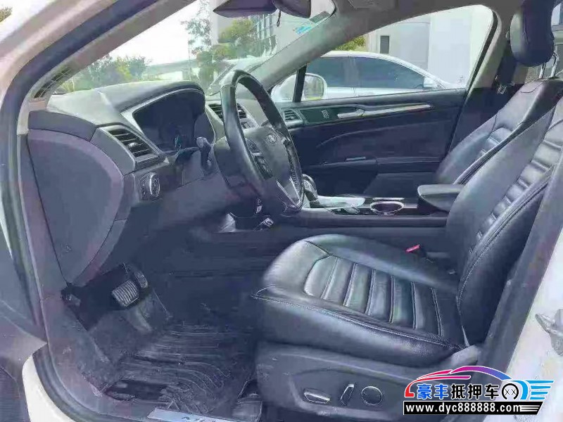 13年福特蒙迪欧轿车抵押车出售