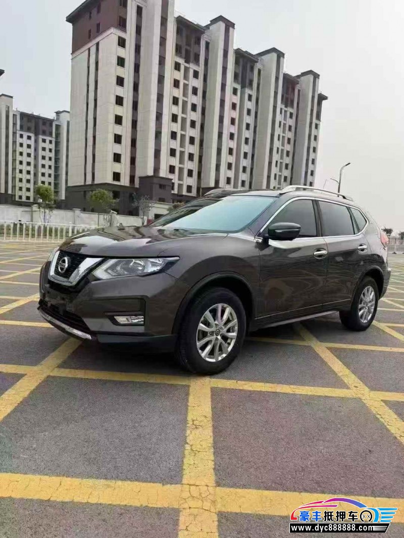 18年日产奇骏轿车抵押车出售