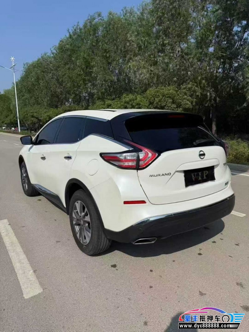 23年日产楼兰轿车抵押车出售