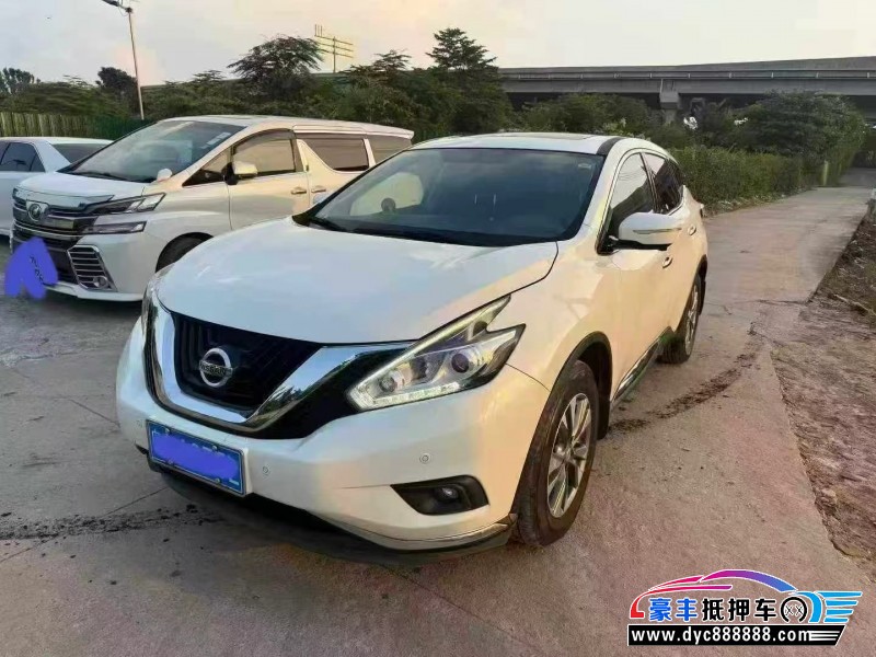 19年日产楼兰轿车抵押车出售