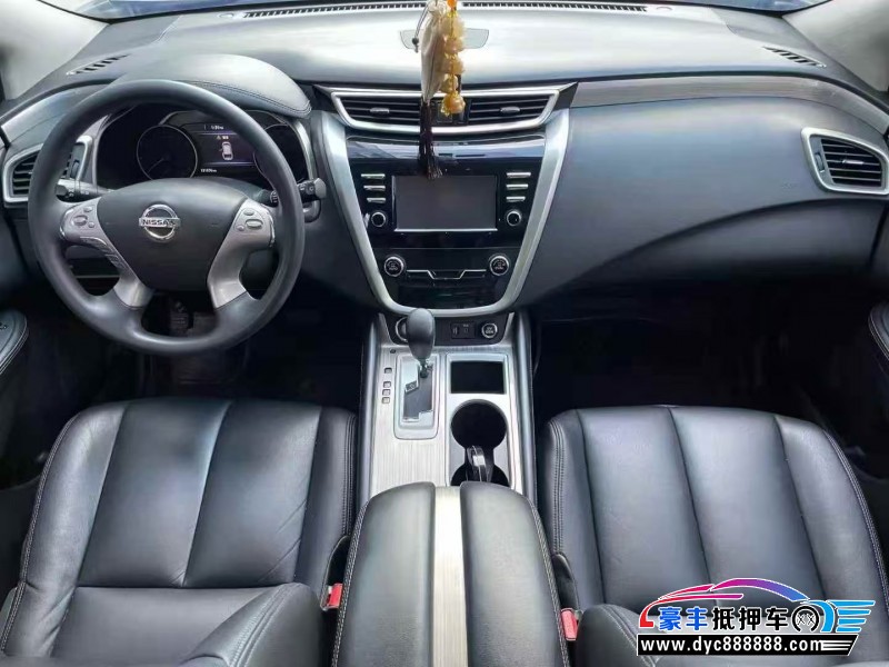 19年日产楼兰轿车抵押车出售