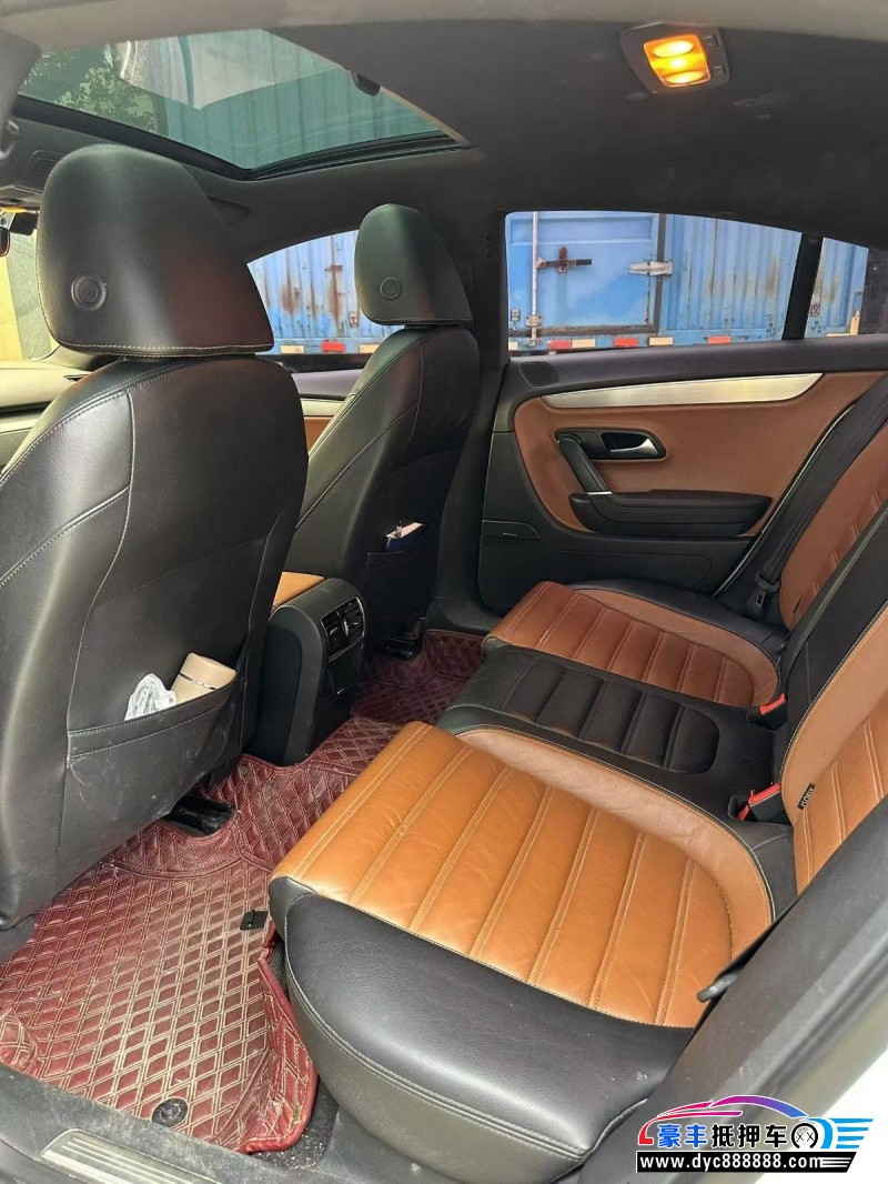 17年大众CC轿车抵押车出售