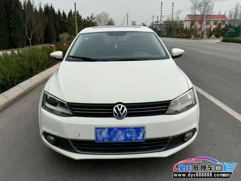 14年大众速腾轿车抵押车出售