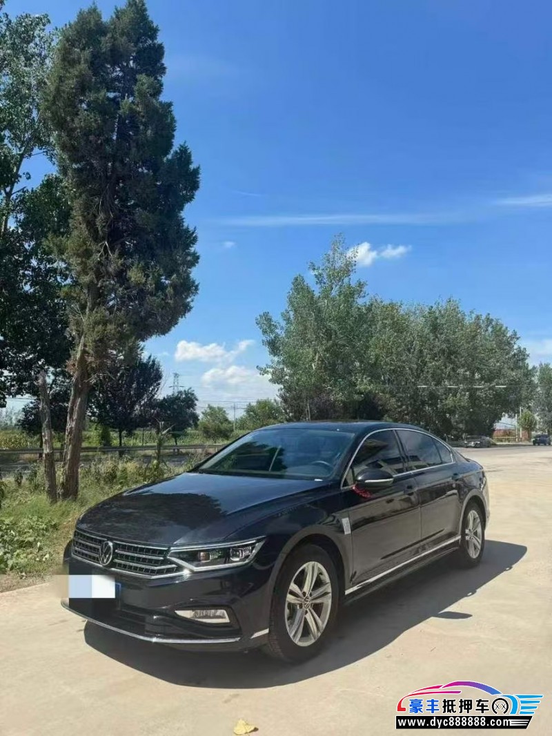 25年大众迈腾轿车抵押车出售