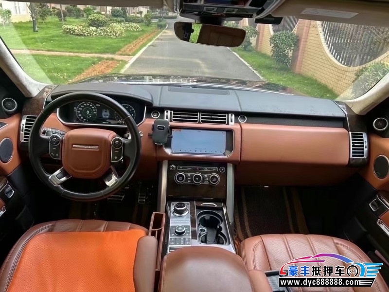 17年路虎揽胜行政轿车抵押车出售