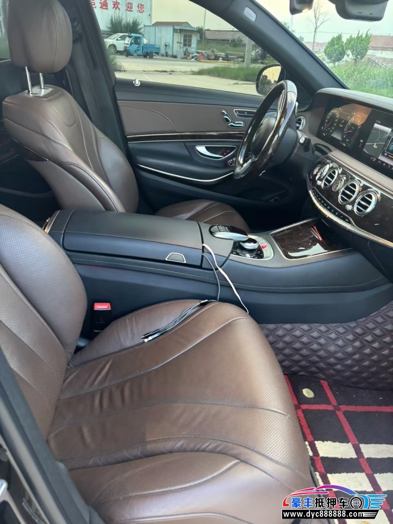 18年奔驰S轿车抵押车出售