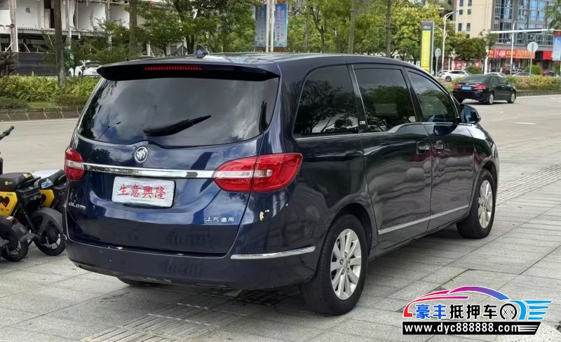 16年别克GL8轿车抵押车出售