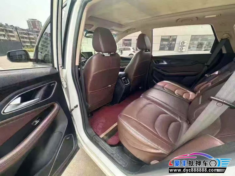 19年宝骏730轿车抵押车出售