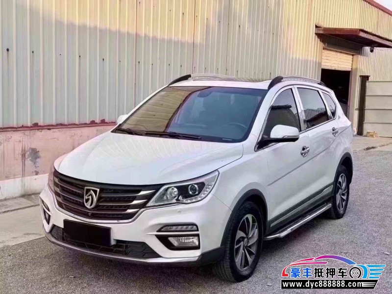 18年宝骏560轿车抵押车出售