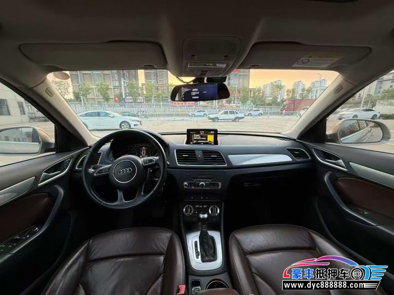 15年奥迪Q3轿车抵押车出售