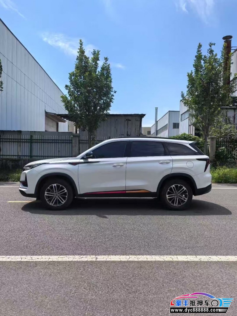 21年长安CS75轿车抵押车出售