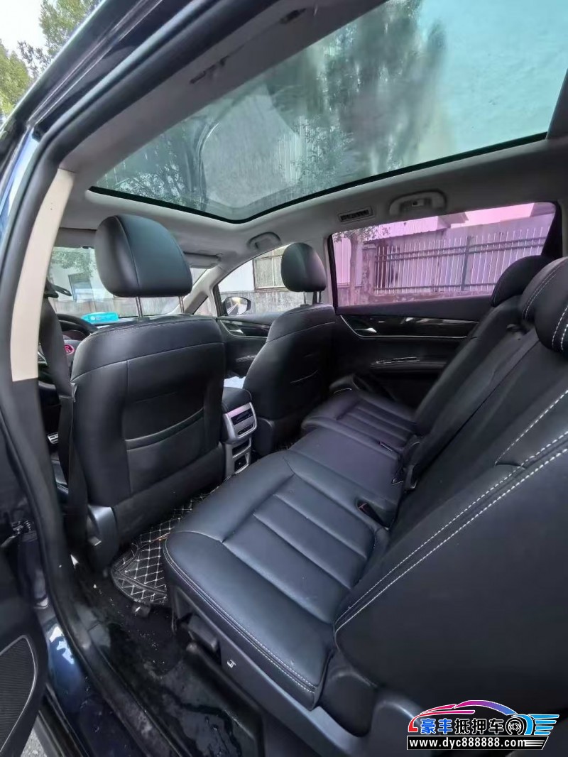 18年比亚迪宋轿车抵押车出售