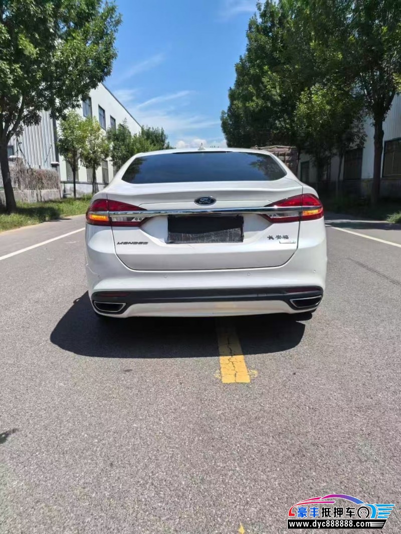 17年福特蒙迪欧轿车抵押车出售