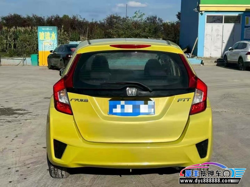 16年本田飞度轿车抵押车出售