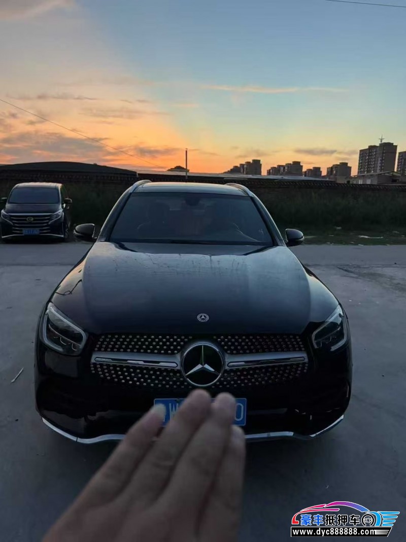 22年奔驰GLC轿车抵押车出售