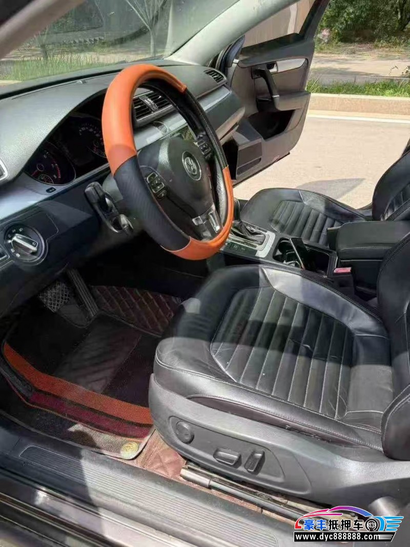 16年大众迈腾轿车抵押车出售