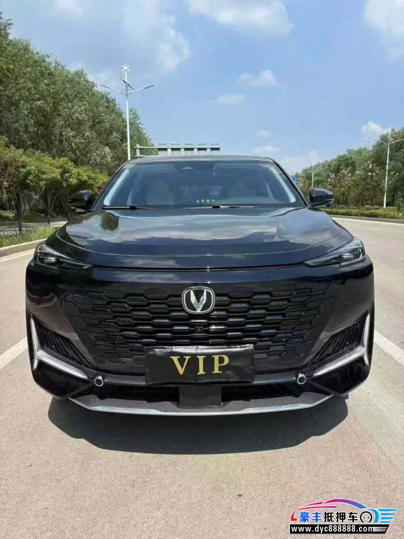 24年长安长安UNI轿车抵押车出售