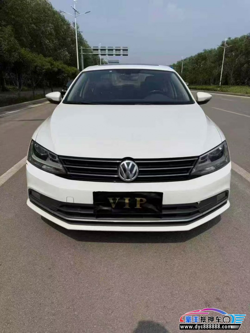 18年大众速腾轿车抵押车出售