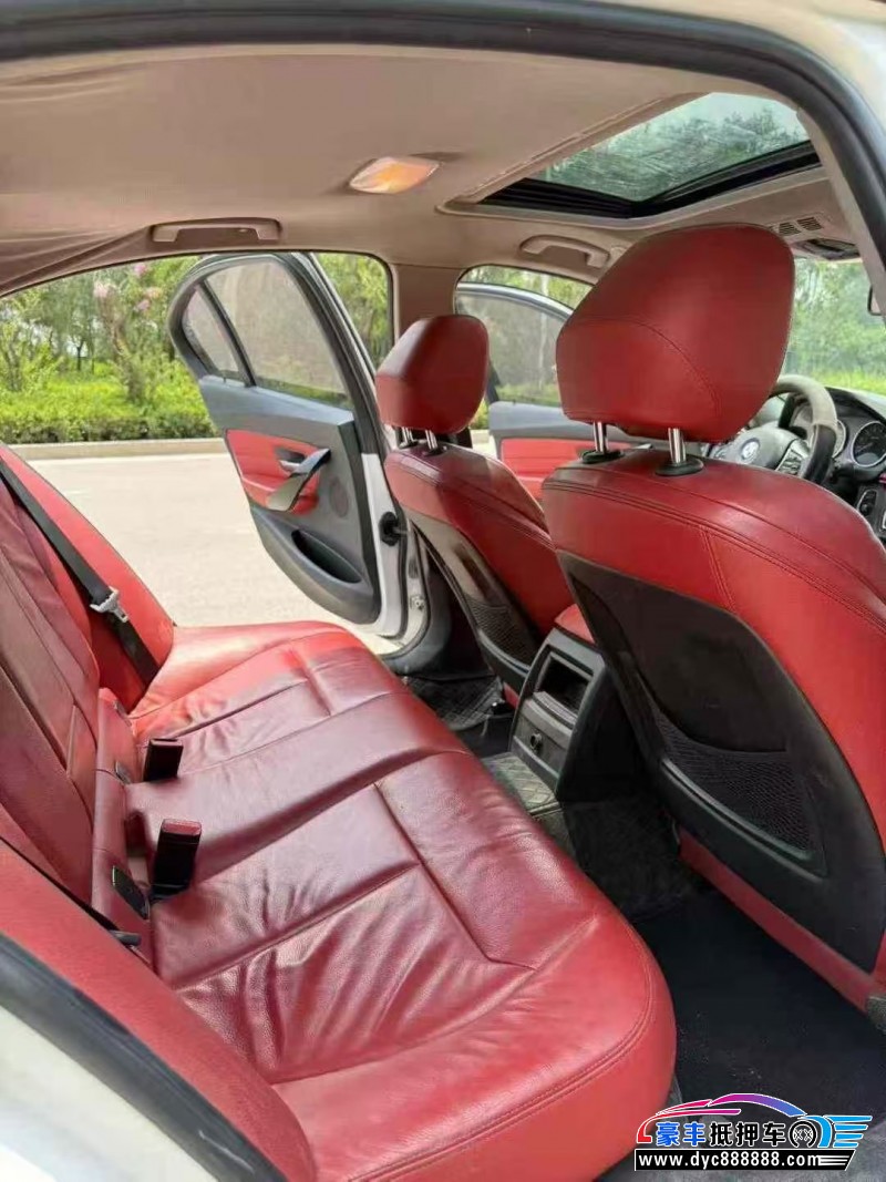 14年宝马3系轿车抵押车出售